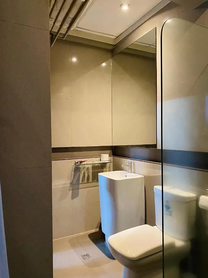 Aura Hotel Angeles